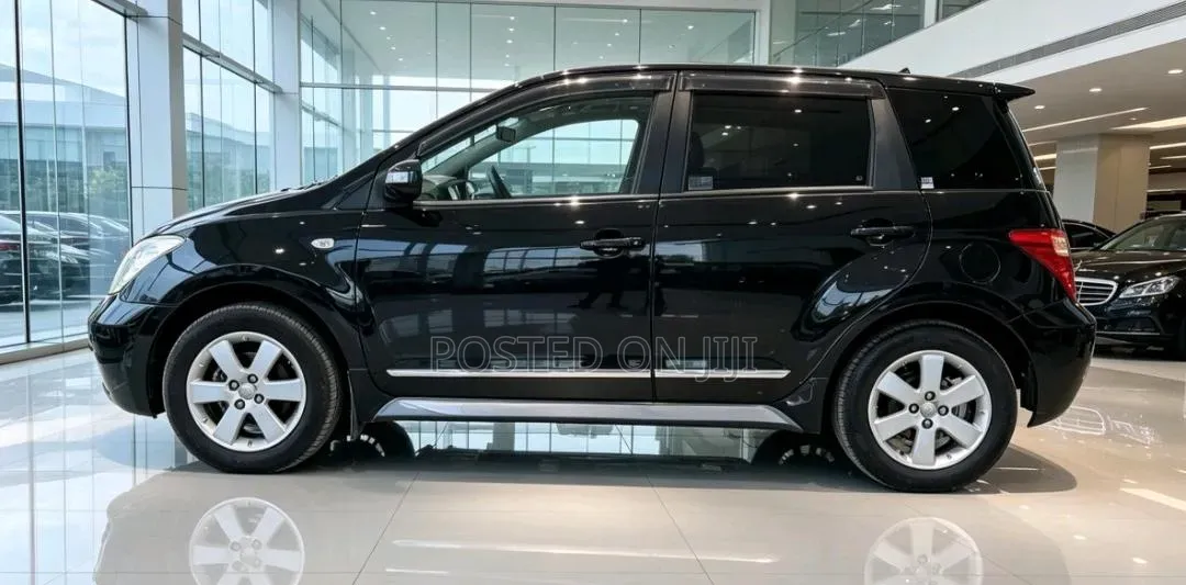 Toyota IST 2004 Black