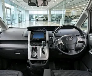 Toyota Noah 2007 Black