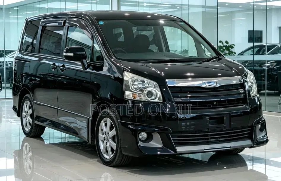 Toyota Noah 2007 Black