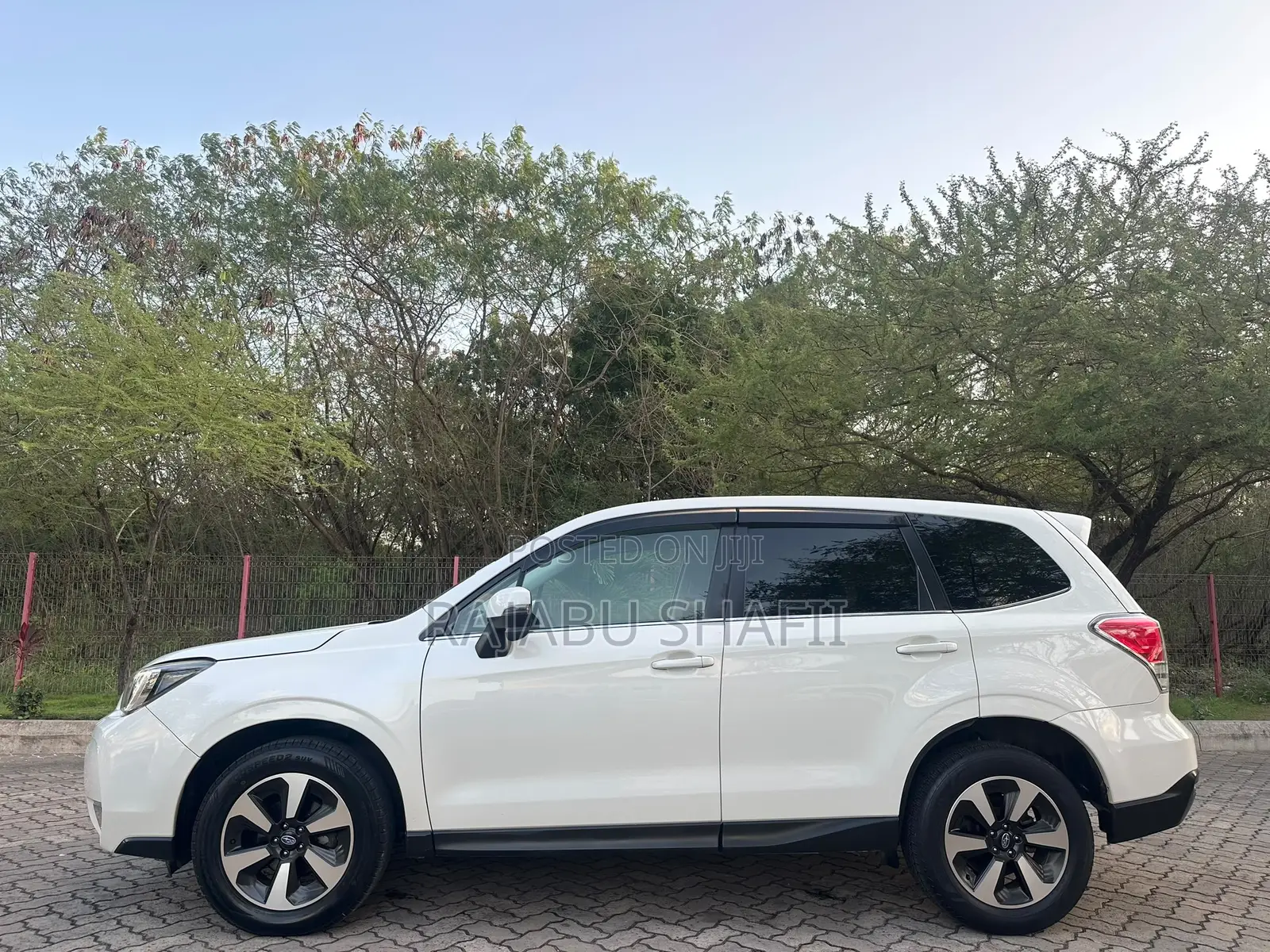 Subaru Forester 2.0XT Premium AWD 2017 White
