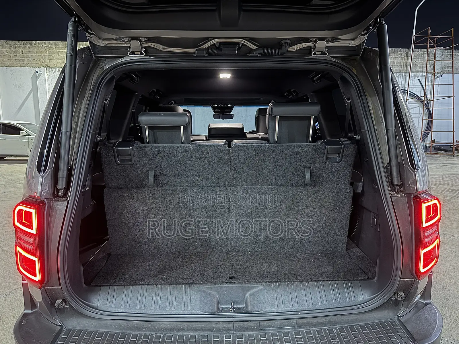 Toyota Land Cruiser Prado 2024 Gray
