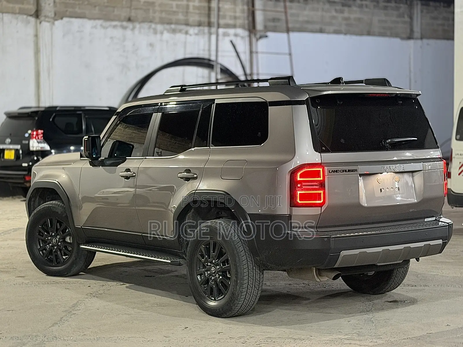 Toyota Land Cruiser Prado 2024 Gray