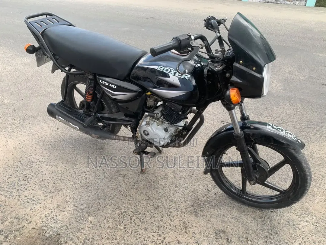 Bajaj Boxer 125 2025 Black