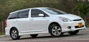 Toyota Wish 2005 White