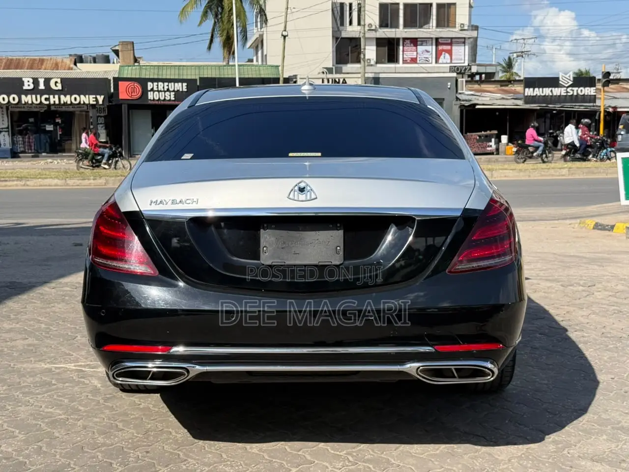 Mercedes-Benz E200 2014 Black