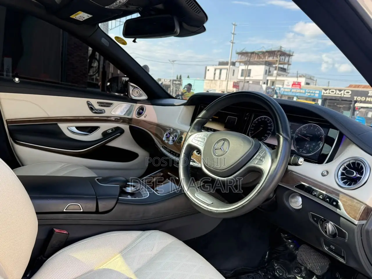 Mercedes-Benz E200 2014 Black