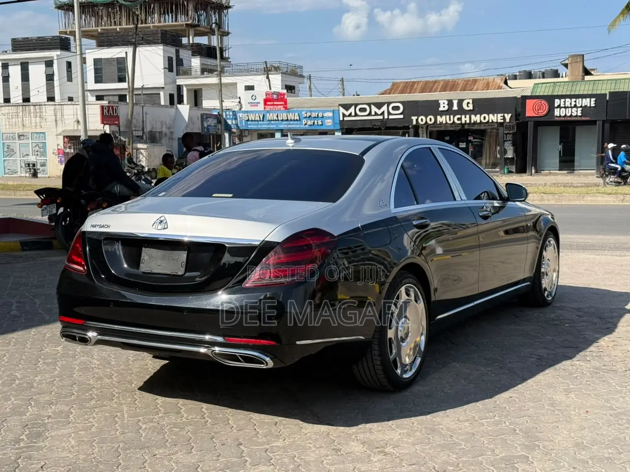 Mercedes-Benz E200 2014 Black