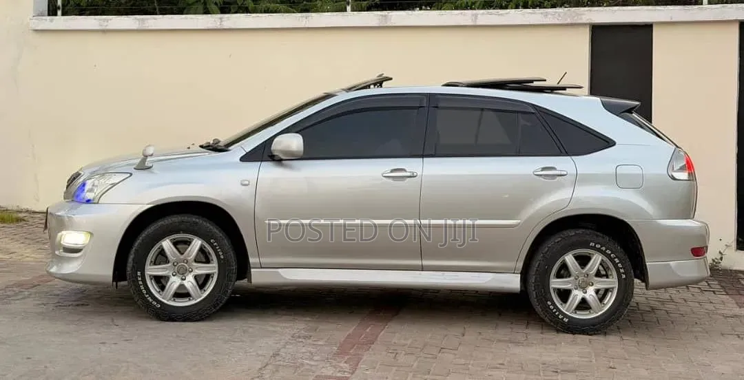 Toyota Harrier 2005 Silver