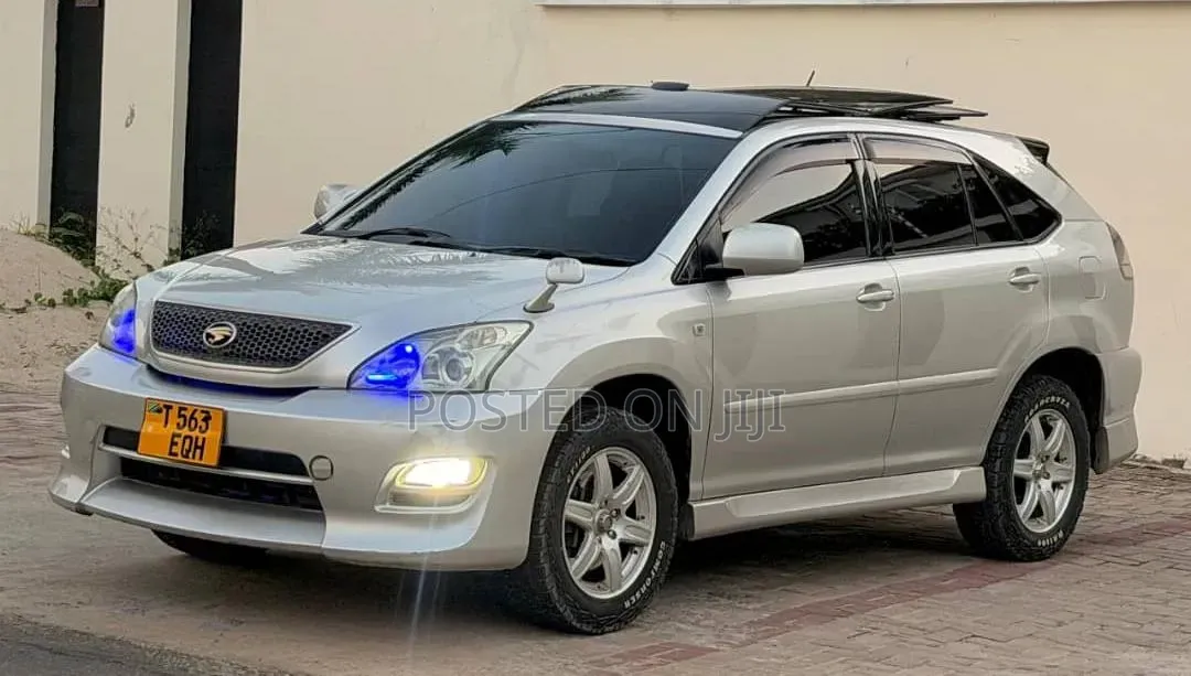 Toyota Harrier 2005 Silver