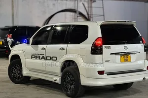 Toyota Land Cruiser Prado 2005 White