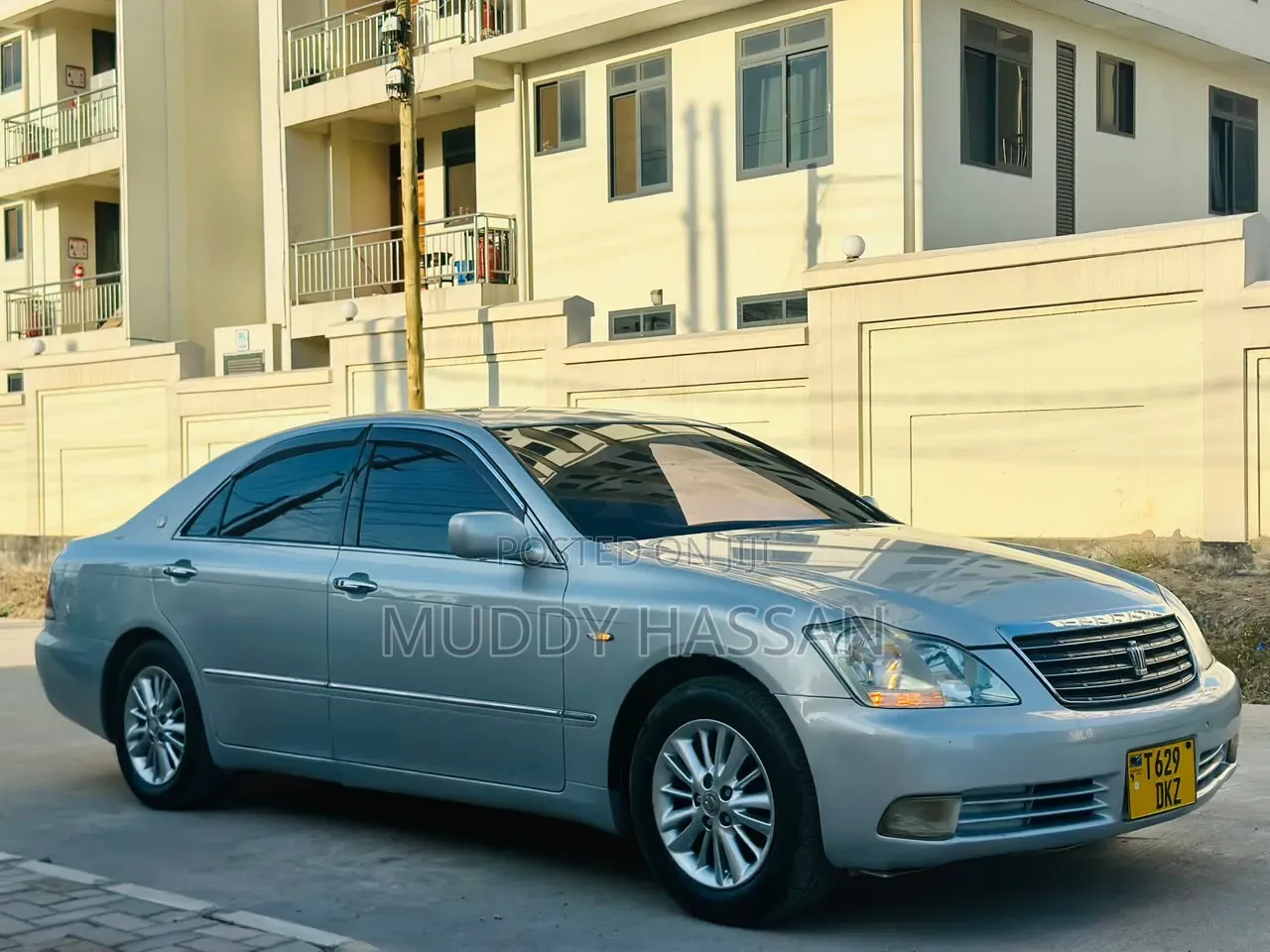 Toyota Crown 2006 Silver
