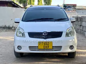 Toyota Corolla Spacio 2005 Pearl