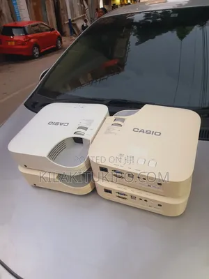 Casio Projector Used in Good Condition