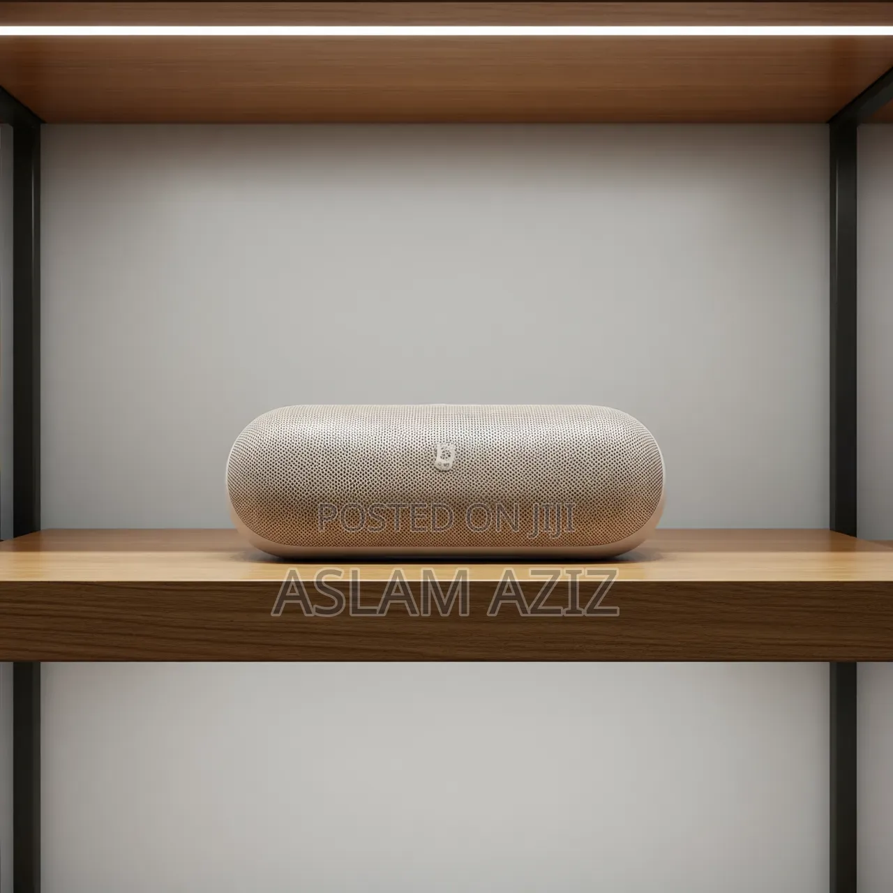 Beats Pill (Portable Bluetooth Speaker )