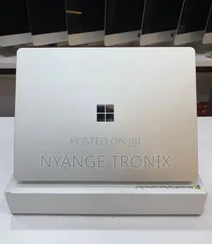 New Laptop Microsoft Surface Go 3 8GB Intel Core i5 SSD 256GB