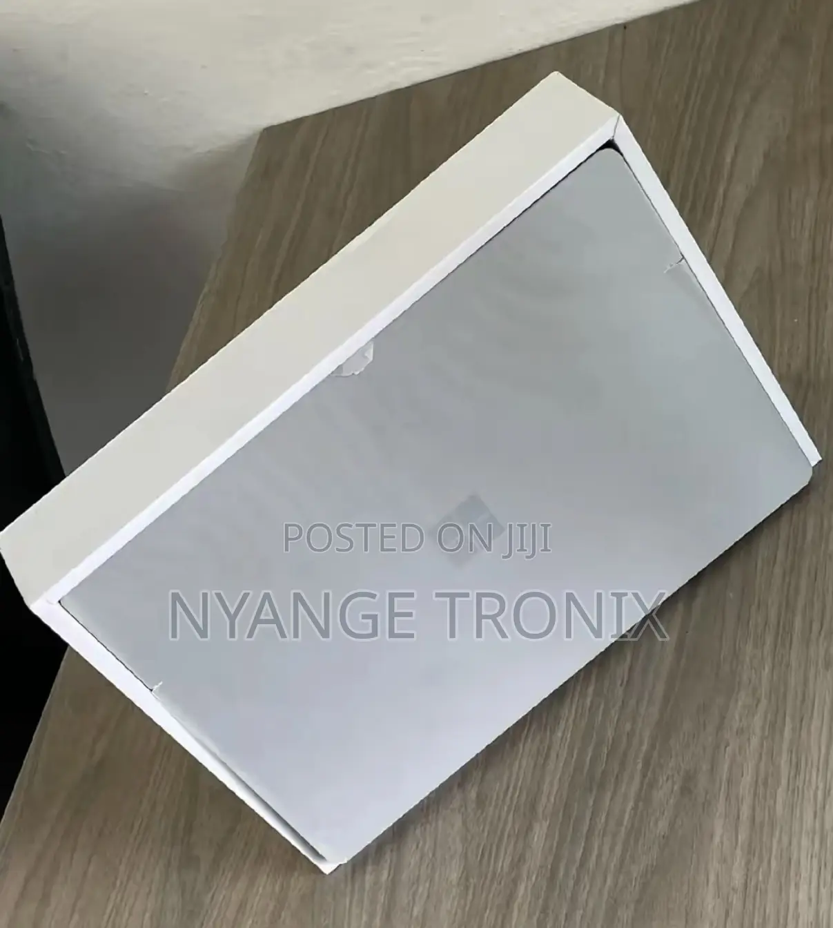 New Laptop Microsoft Surface Go 3 8GB Intel Core i5 SSD 256GB