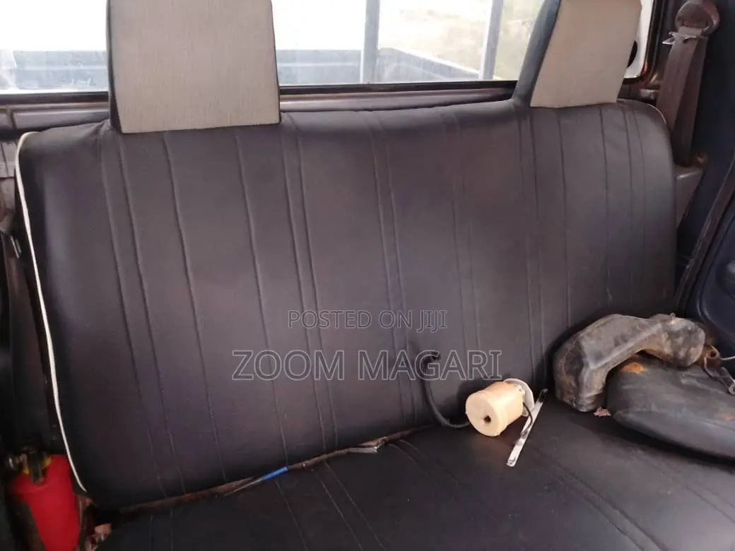 Toyota Hilux 2.5 Cab 2005 Silver