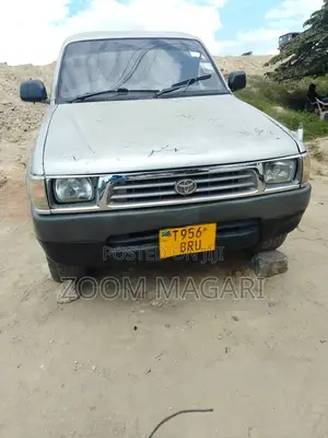 Toyota Hilux 2.5 Cab 2005 Silver