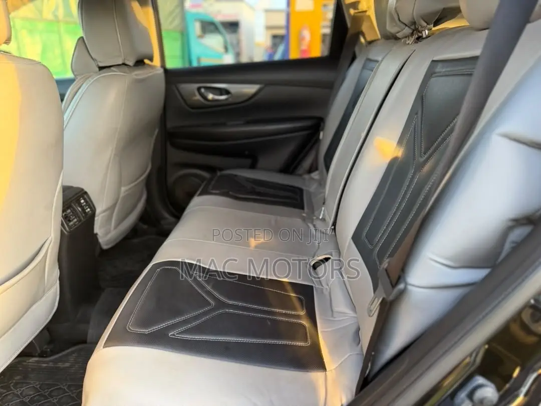 Nissan X-Trail 2015 Black