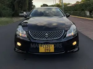 Toyota Crown 2009 Black