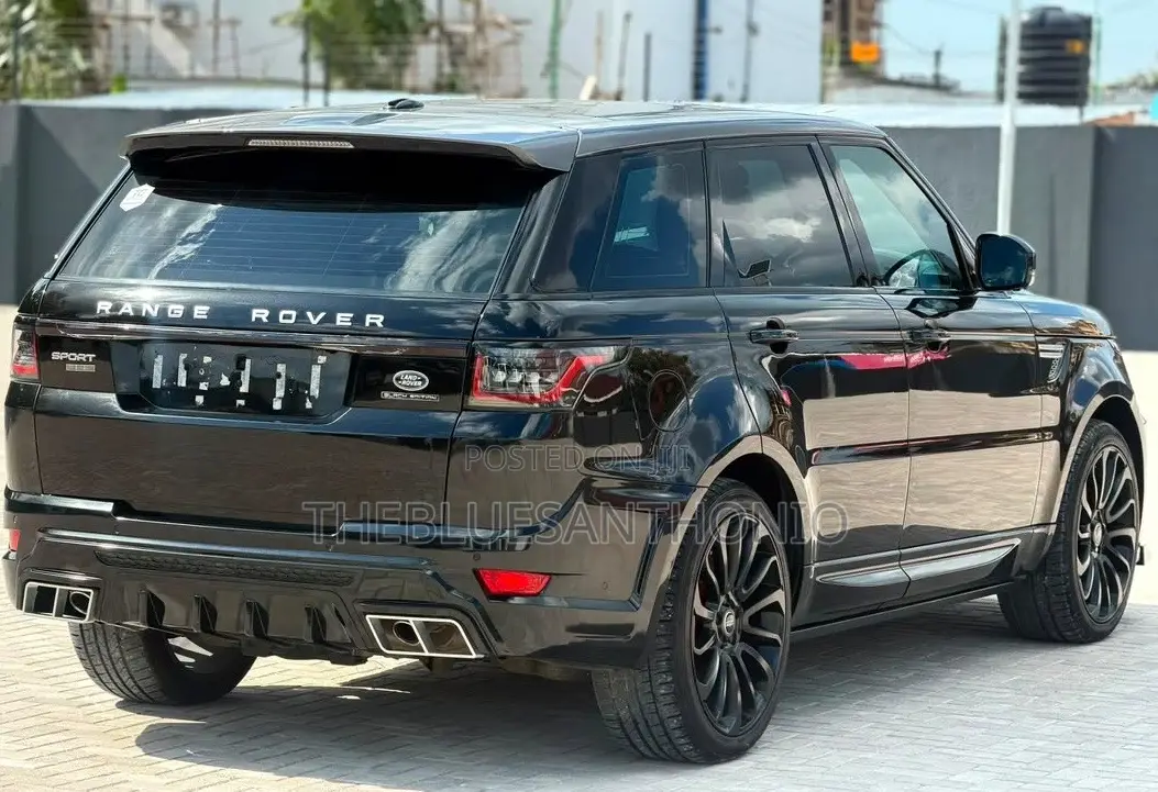 Land Rover Range Rover Sport 2016 Black