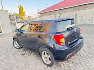 Toyota IST 2008 Gray