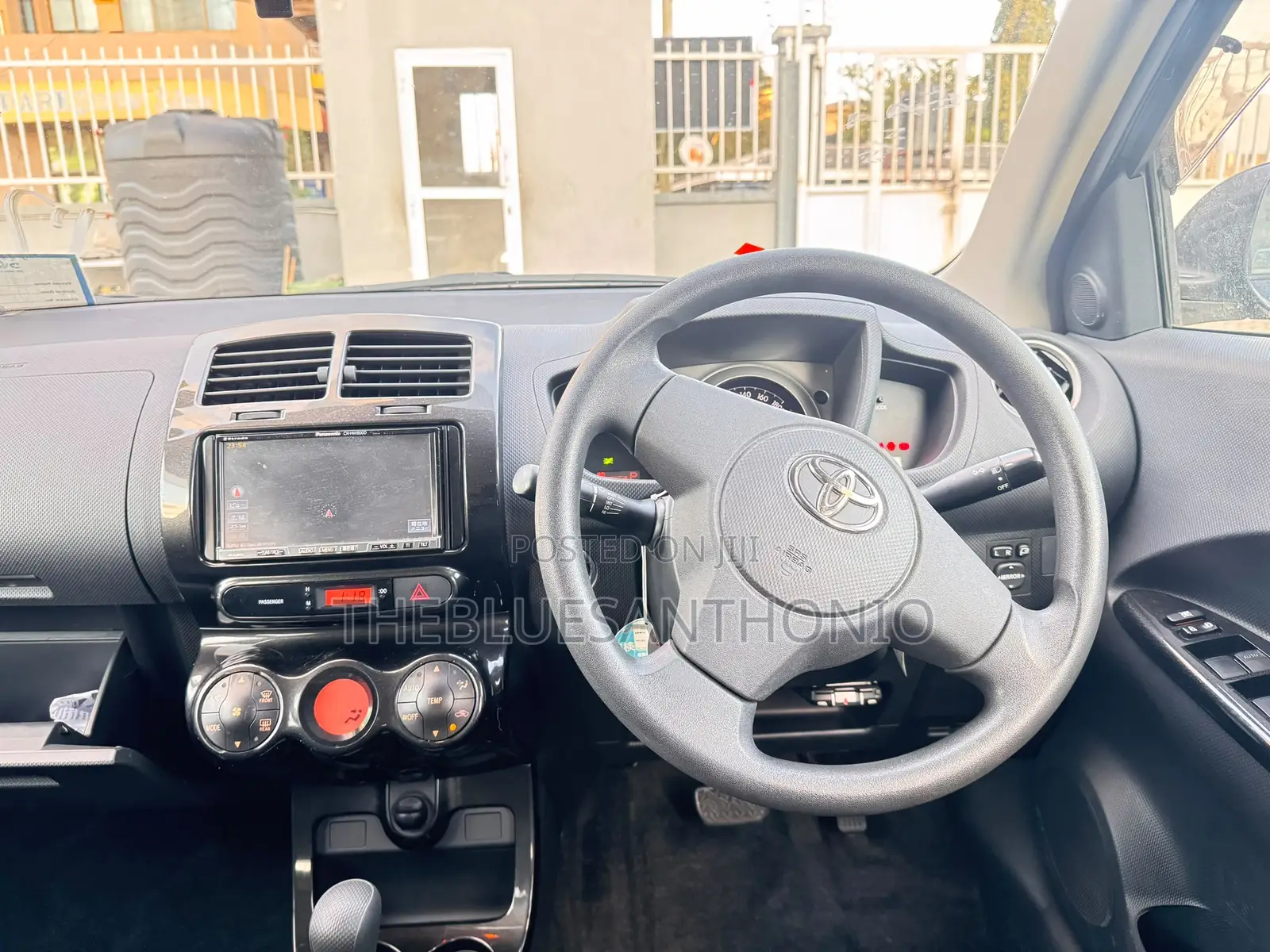 Toyota IST 2008 Gray
