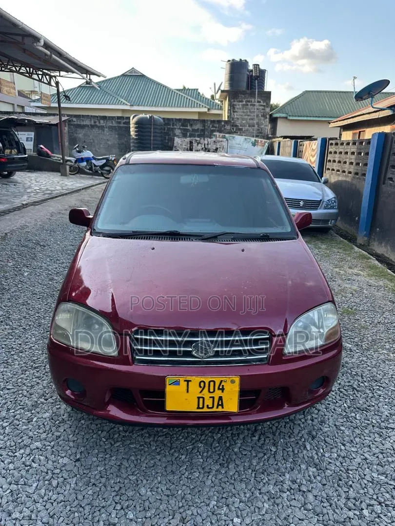 Suzuki Swift 2003 Maroon
