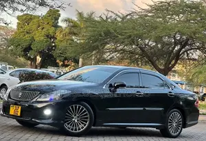 Toyota Crown 2009 Black