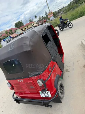 TVS Apache 160 4V 2024 Red
