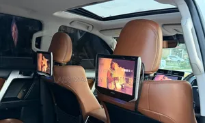 Toyota Land Cruiser Prado 2022 White
