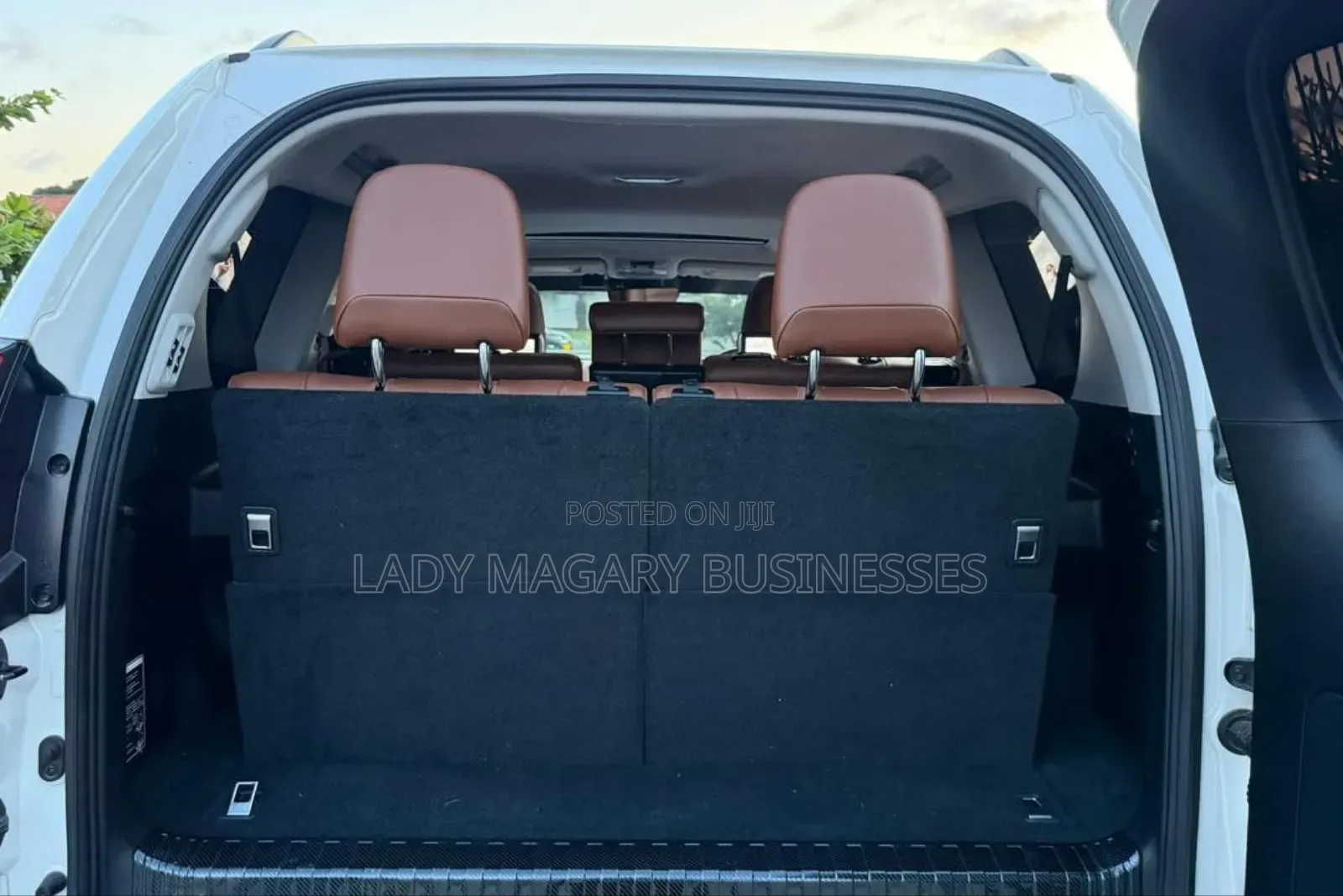 Toyota Land Cruiser Prado 2022 White