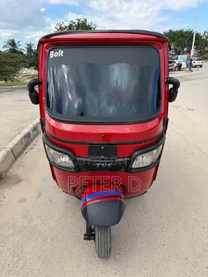 TVS Apache RTR 160 2V 2024 Red