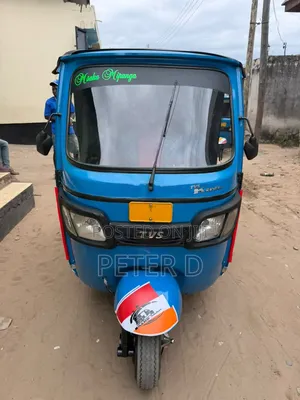 TVS Apache 160 4V 2025 Blue