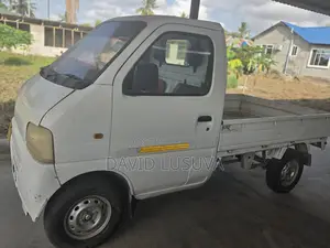 Suzuki CARRY TRUCK 2014 White