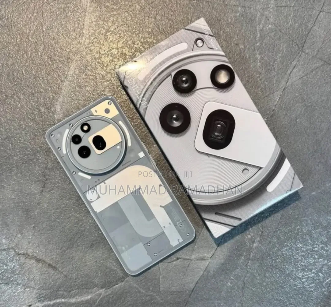 New Nothing Phone 3a Pro 256 GB Gray