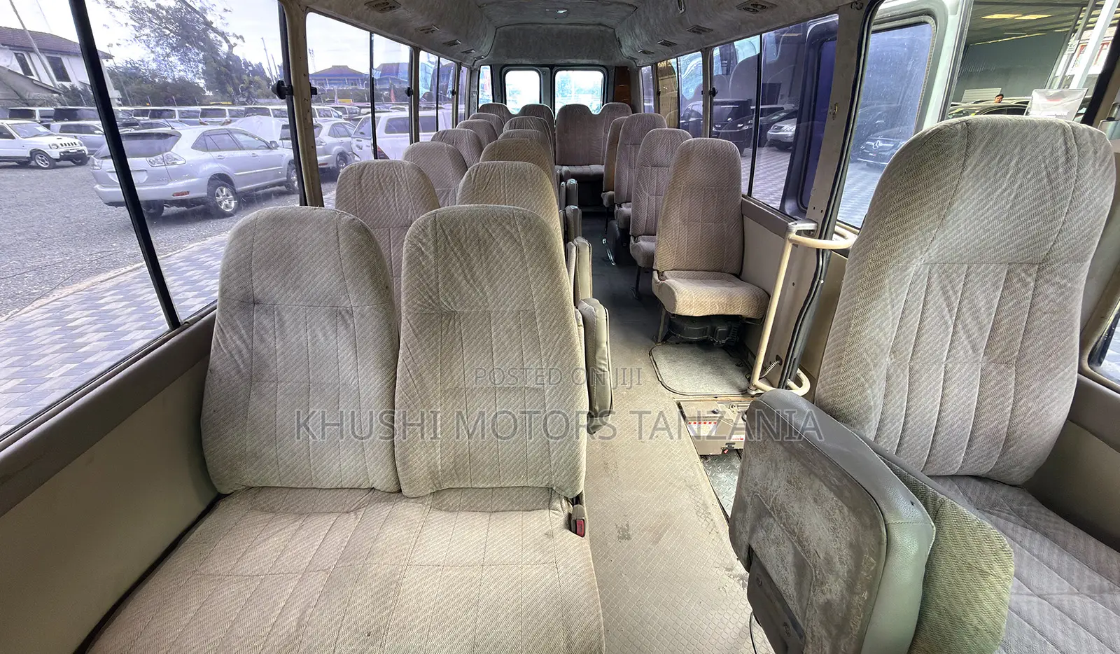 Toyota Coaster 1993 Silver