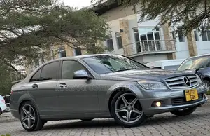Mercedes-Benz C-Class 2009 Gray