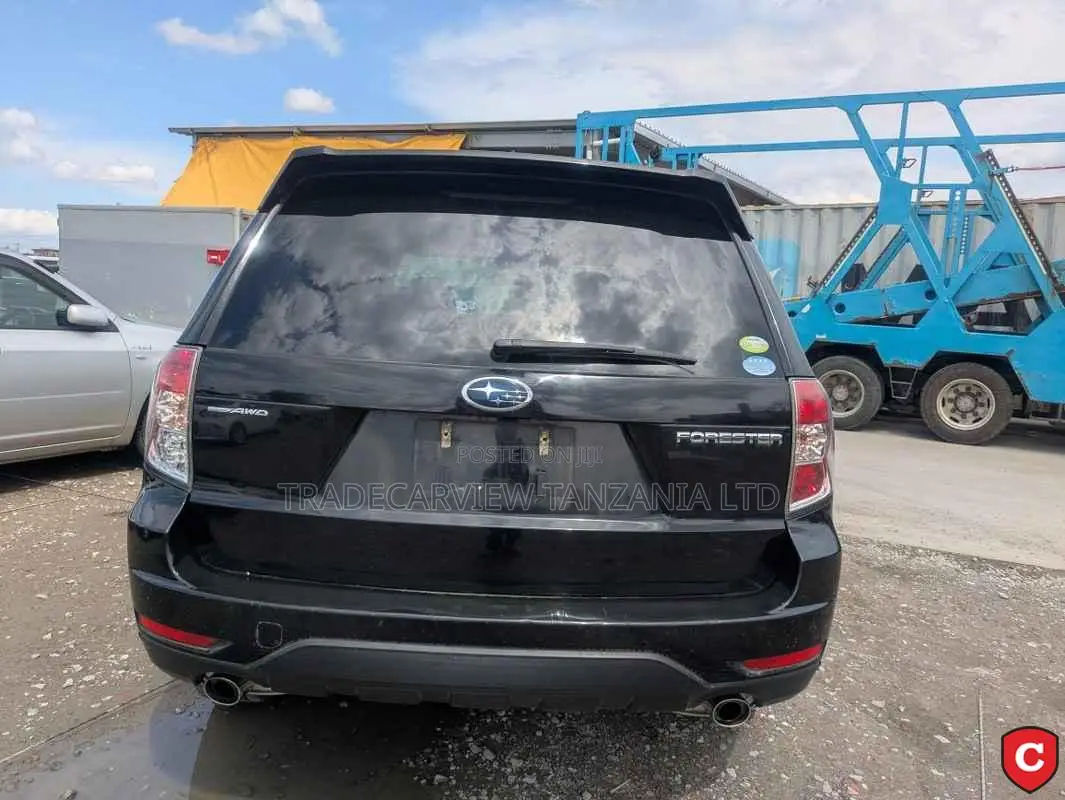 Subaru Forester 2012 Black