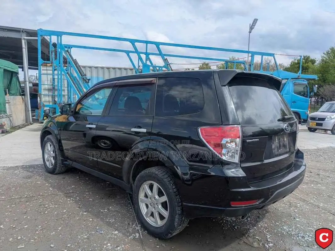 Subaru Forester 2012 Black