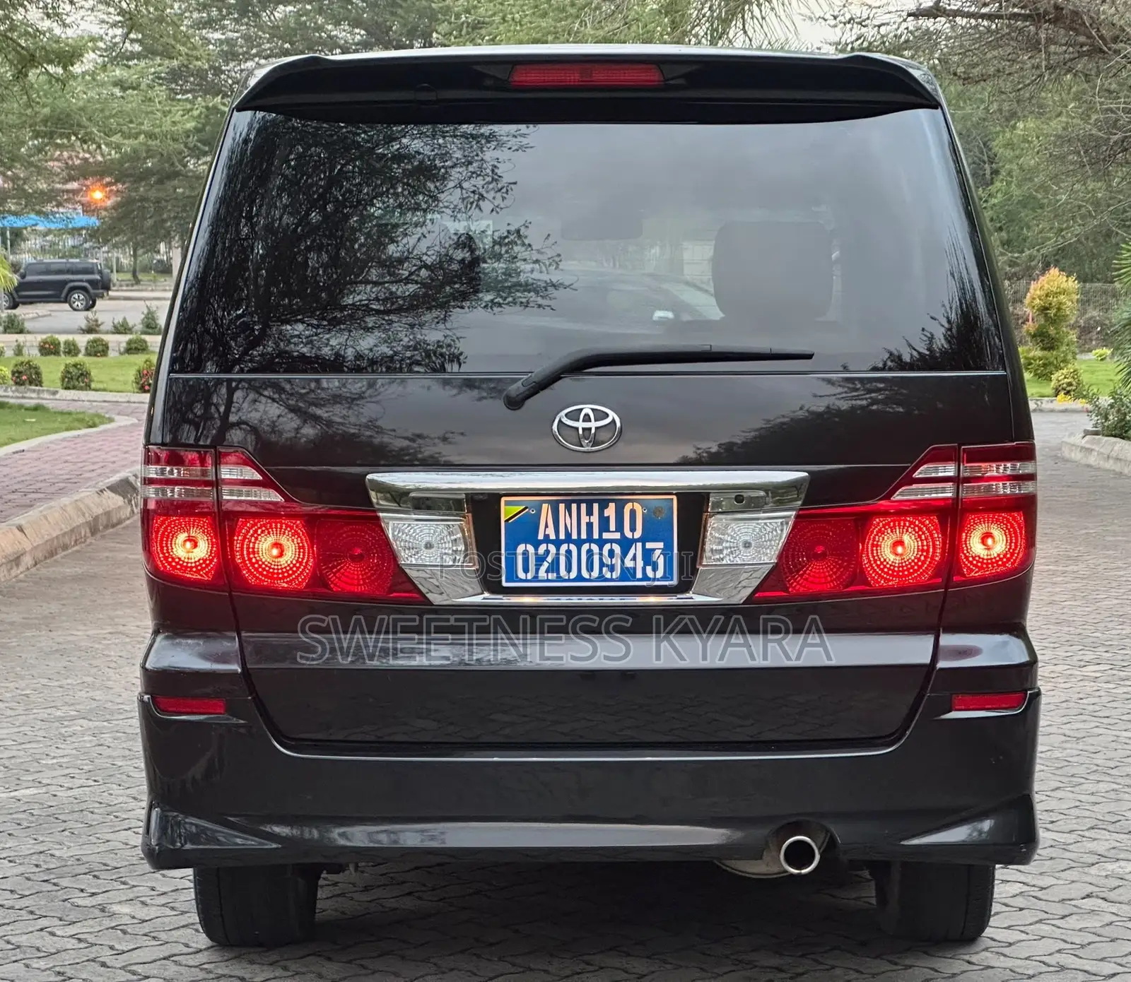 Toyota Alphard 2007 Black