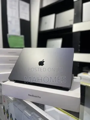 New Laptop Apple MacBook Pro 2024 M3 Max 36GB Apple M3 Max SSD 1T