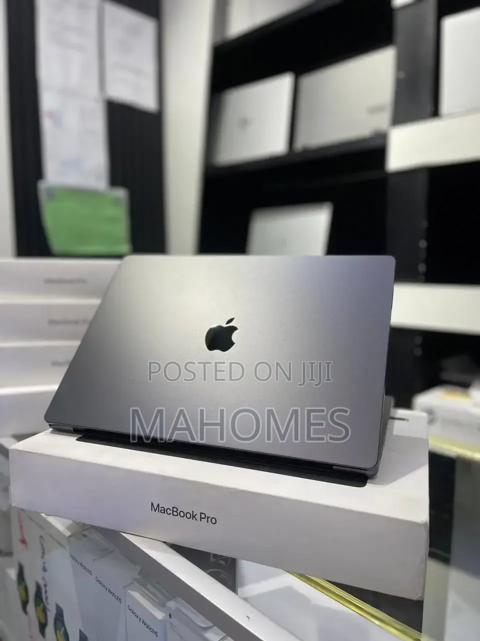New Laptop Apple MacBook Pro 2024 M3 Max 36GB Apple M3 Max SSD 1T