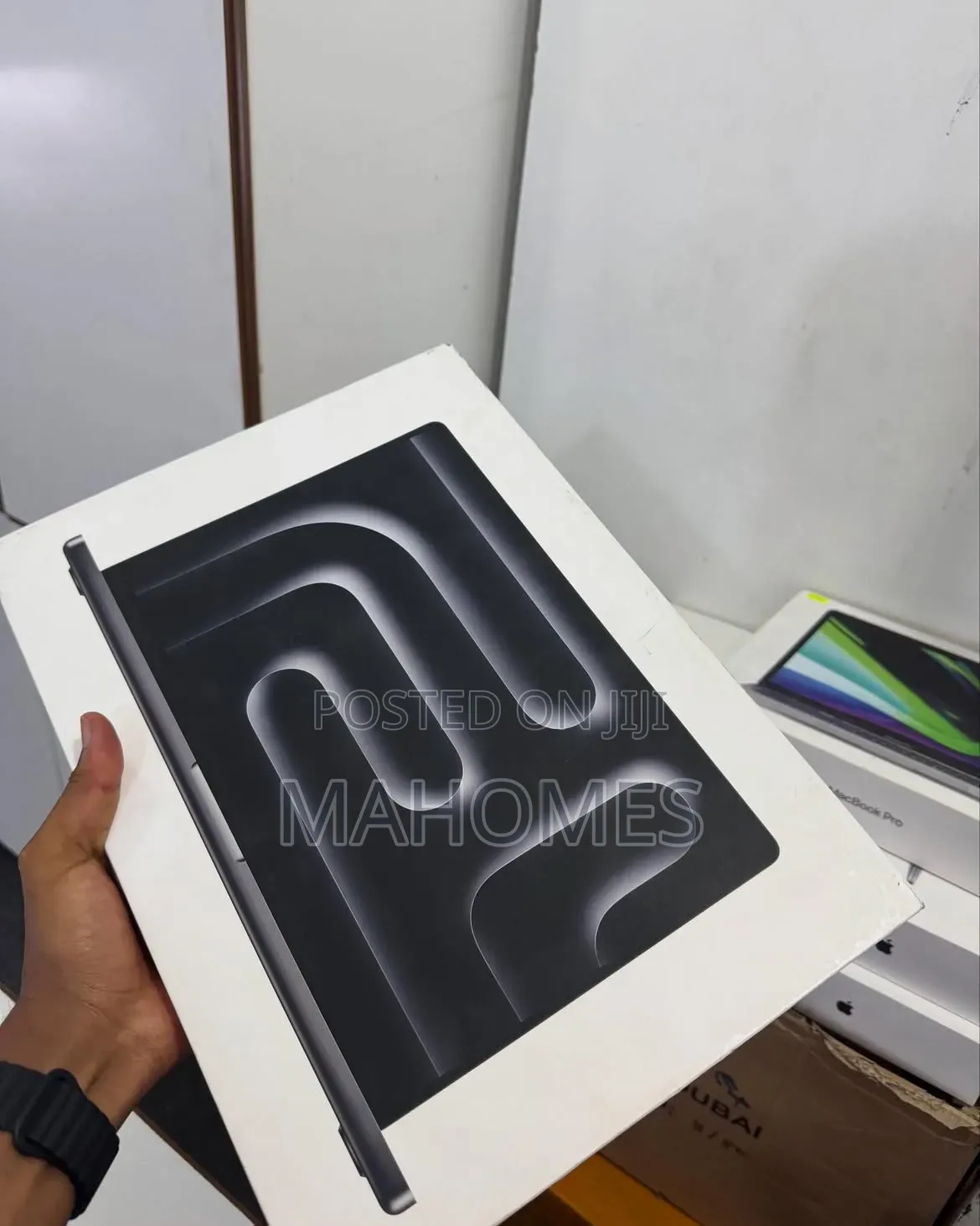 New Laptop Apple MacBook Pro 2024 M3 Max 36GB Apple M3 Max SSD 1T