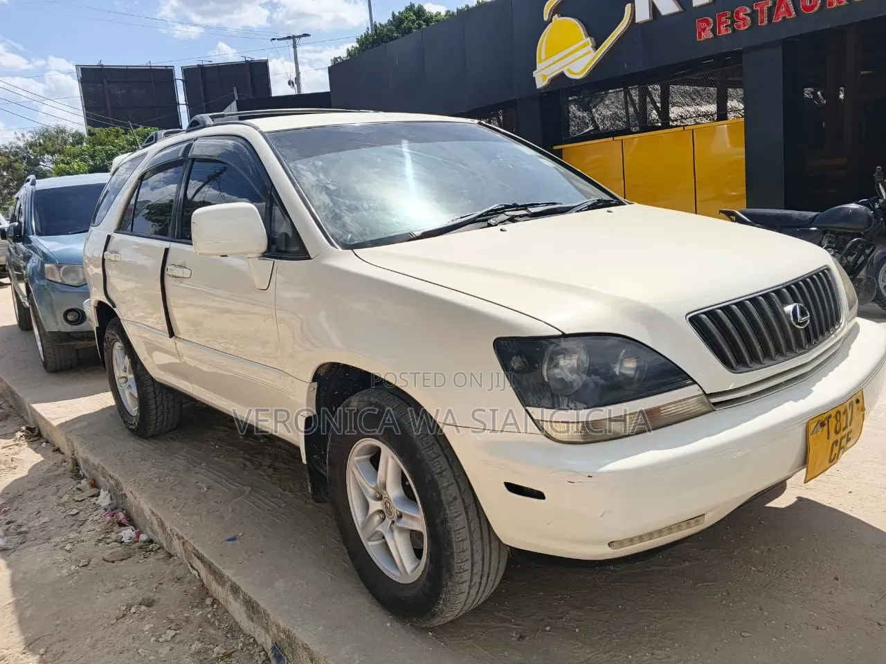 Toyota Harrier 2003 White