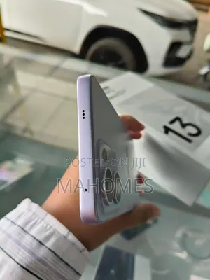 New Oppo Reno 256 GB Silver