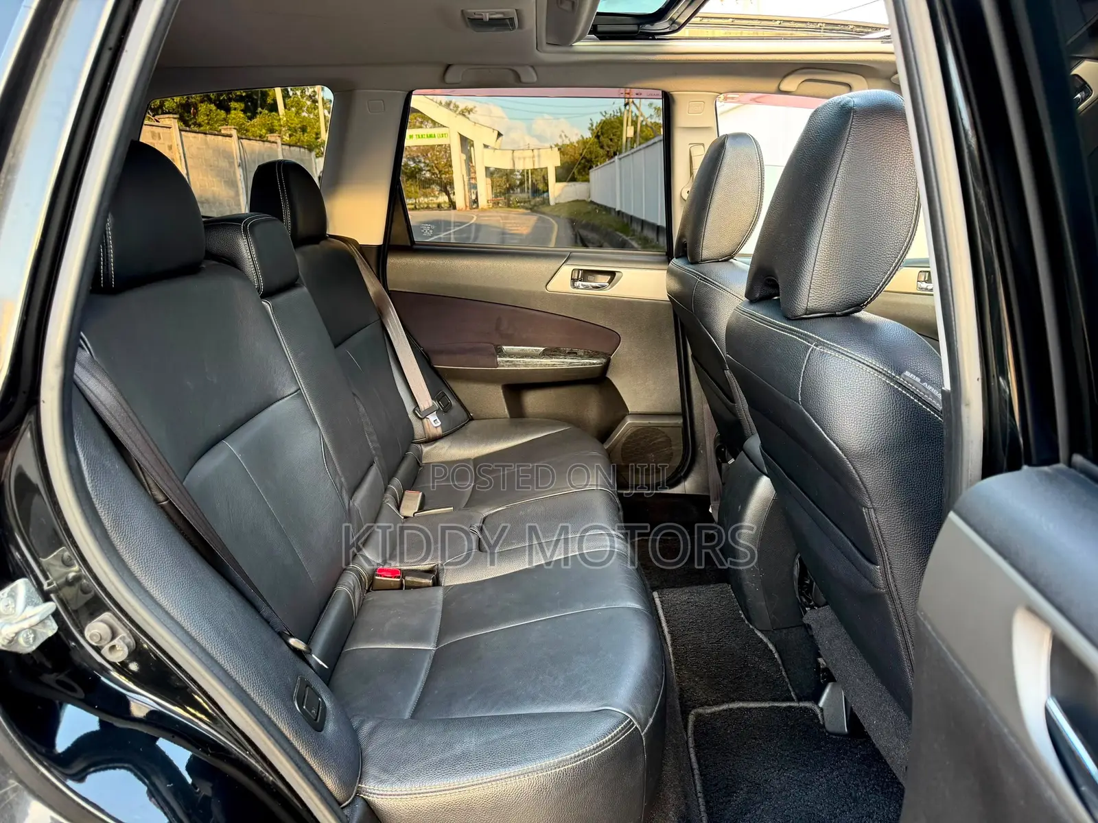 Subaru Forester 2010 Black