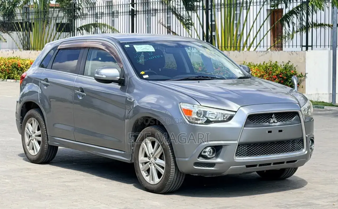 Mitsubishi RVR 2010 Gray