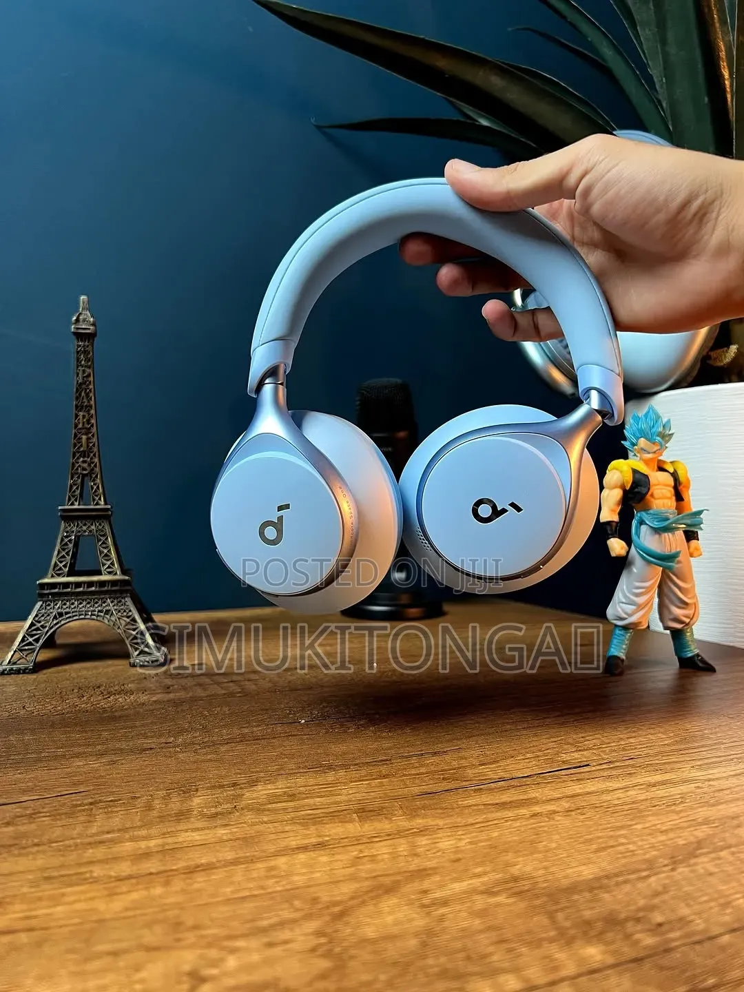 Soundcore Space One Pro
