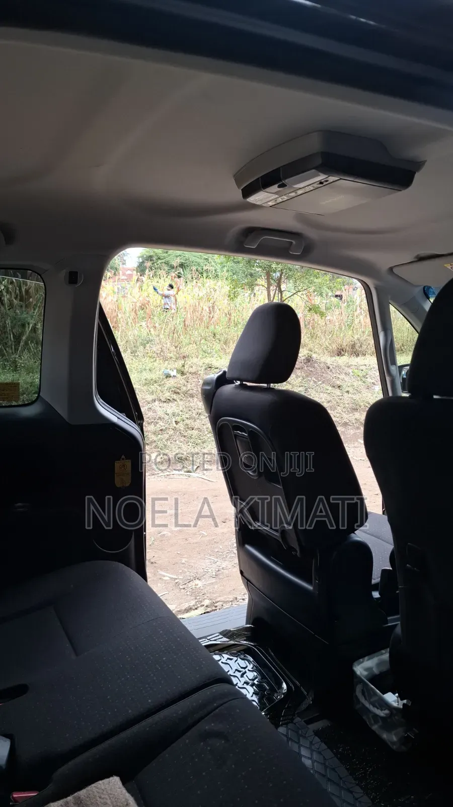 Toyota Spade 2015 Brown